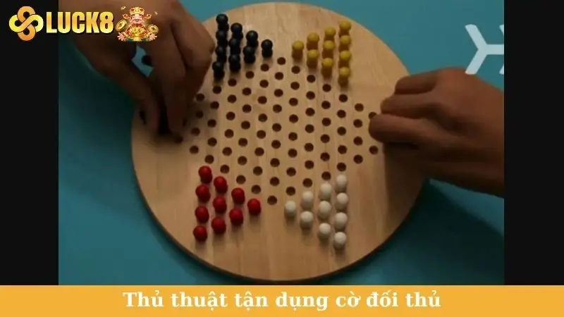 Thủ thuật tận dụng cờ đối thủ